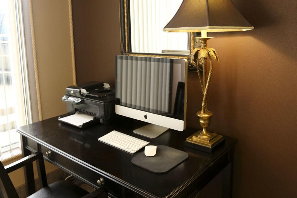 The Bridgeport Inn Fort Mcmurray Esterno foto